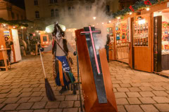 Photo by Sascha Fiala