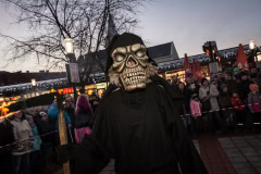 Photo by Sascha Fiala